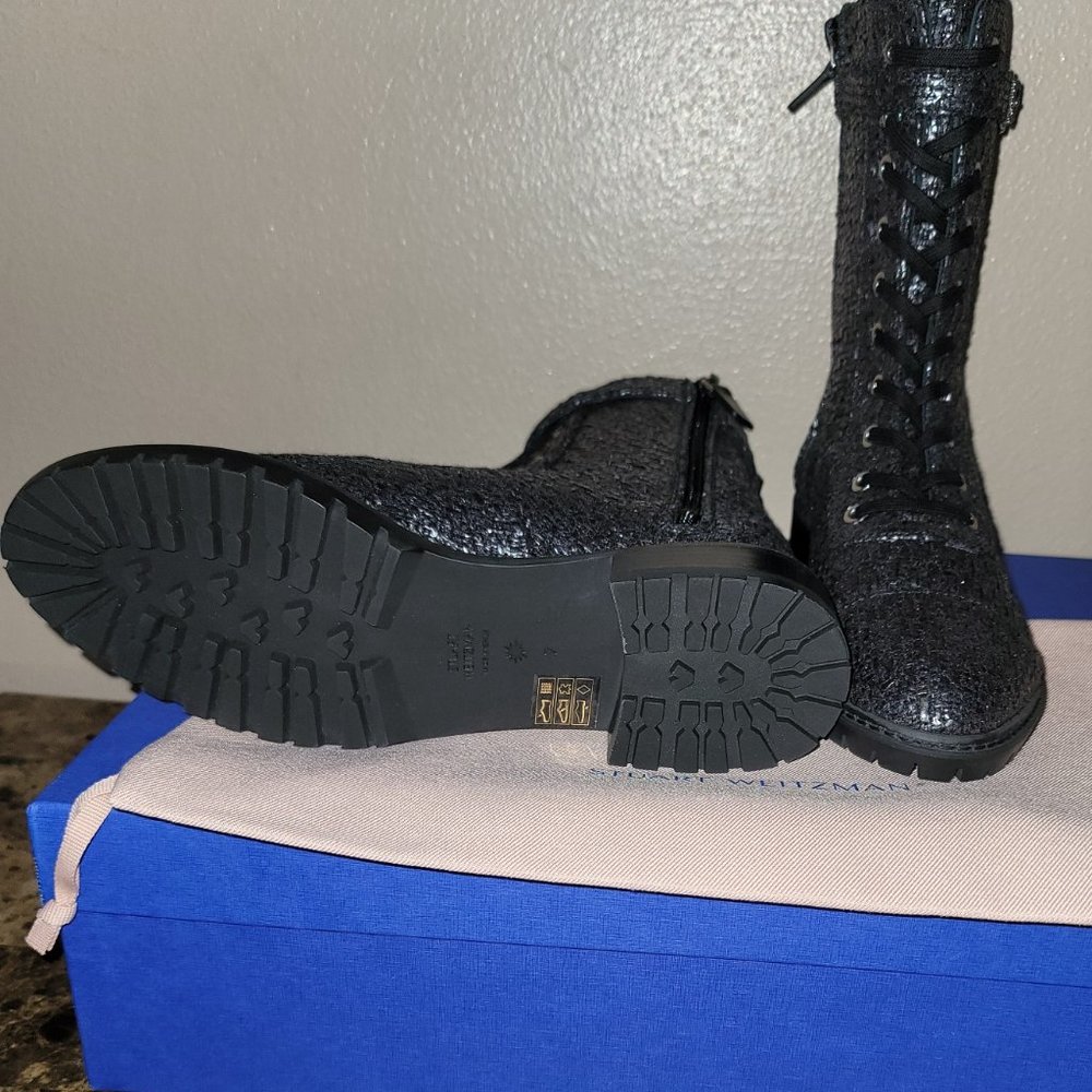 Stuart Weitzman Black Textured Leather Lace-Up Ankle Boots - Picture 2 of 3